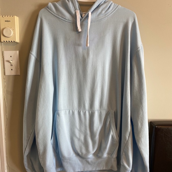 SOLD 🚫 Oversized Hoodie 😍 - Picture 3 of 4
